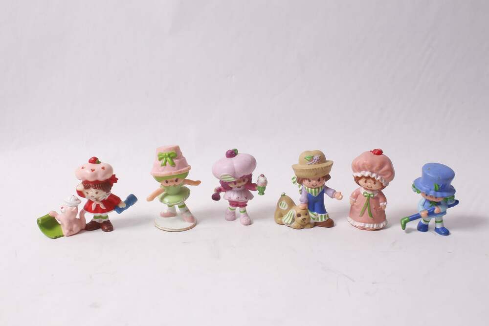 1980s Kenner Strawberry Shortcake FLAWED Deluxe Miniature Lot ~ 260324-WH 998